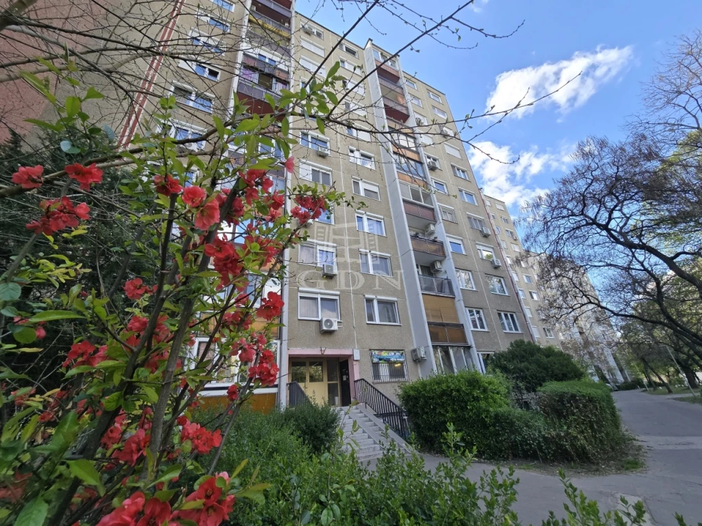 Eladó panellakás, Budapest IV. kerület, Újpest, Újpest központban 3 szobás lakás