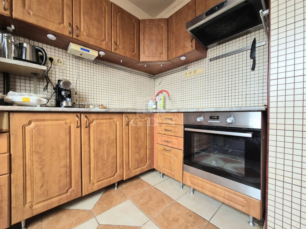 c3-1-name c2-20-name, Budapest XX. kerület, Baross utca