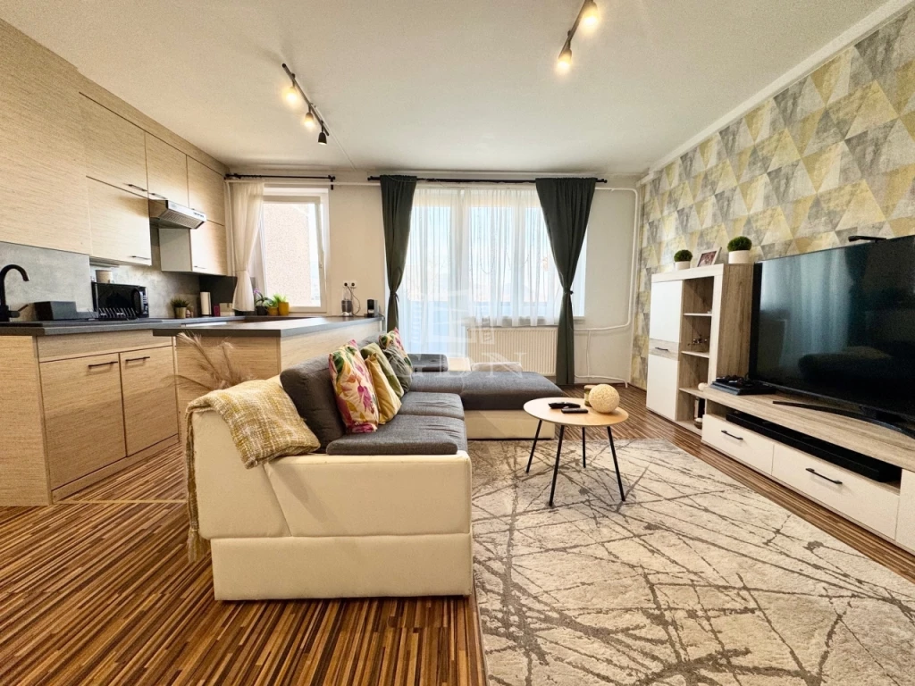 Eladó panellakás, Budapest III. kerület, Filatorigát, Filatorigát!