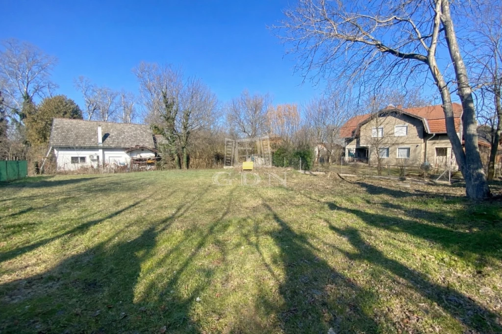 Eladó üdülőtelek, Szigetszentmiklós, Cucorsziget, Czuczor szigeti út