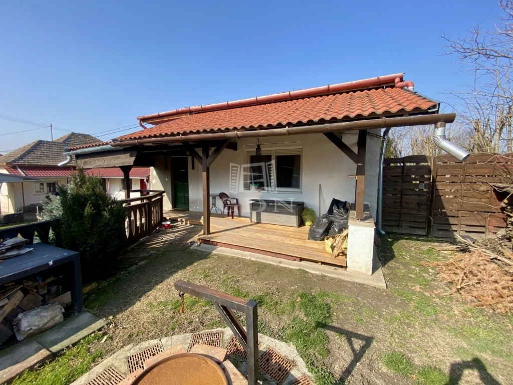 Eladó családi ház, Kartal, Kartal