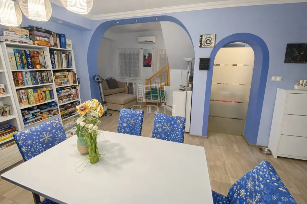 c3-1-name c2-1-name, Budapest III. kerület, Csillaghegy, Szentendrei út