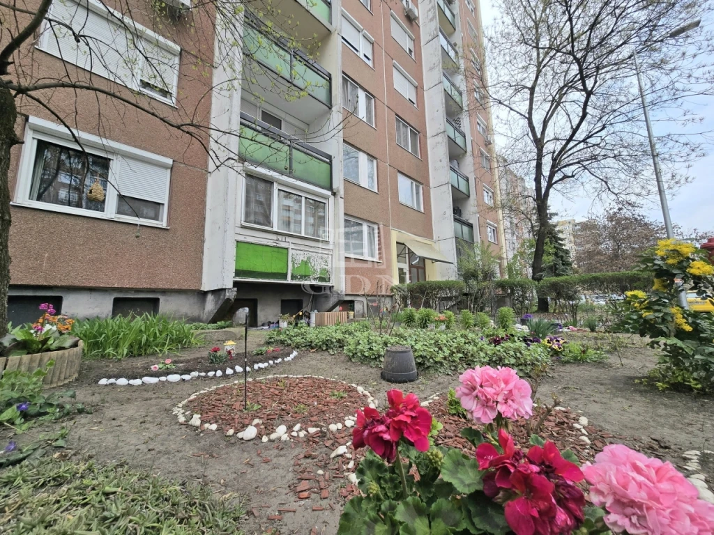 Eladó panellakás, Budapest IV. kerület, Újpest, Újpest központban 2 szobás lakás