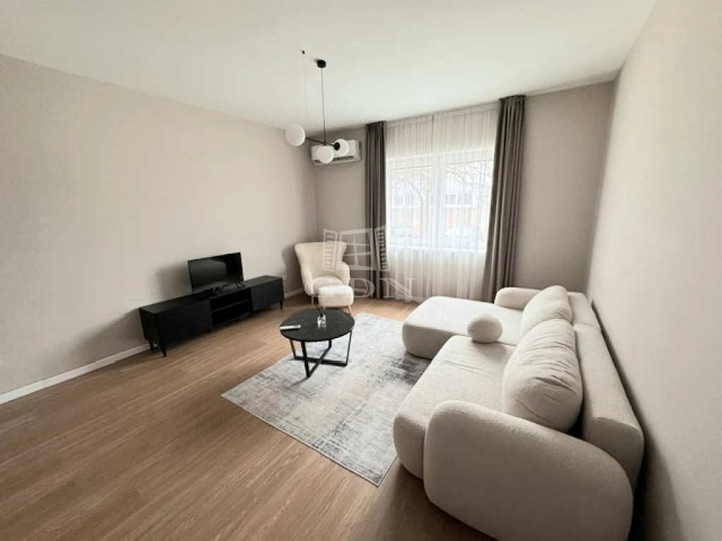 Eladó családi ház, Budapest X. kerület, központi elhelyezkedés mellett