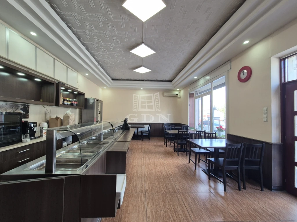 Eladó vendéglő, étterem, Budapest IV. kerület, Fóti út