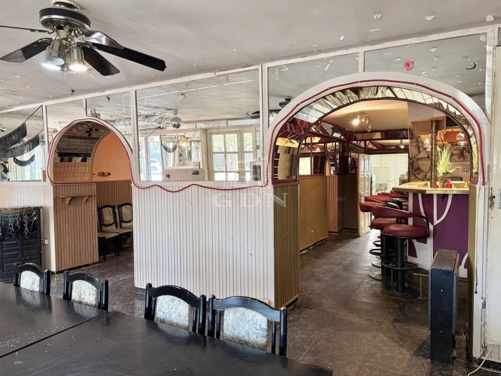 Kiadó vendéglő, étterem, Budapest XVI. kerület, Rákosszentmihály, Csömöri út