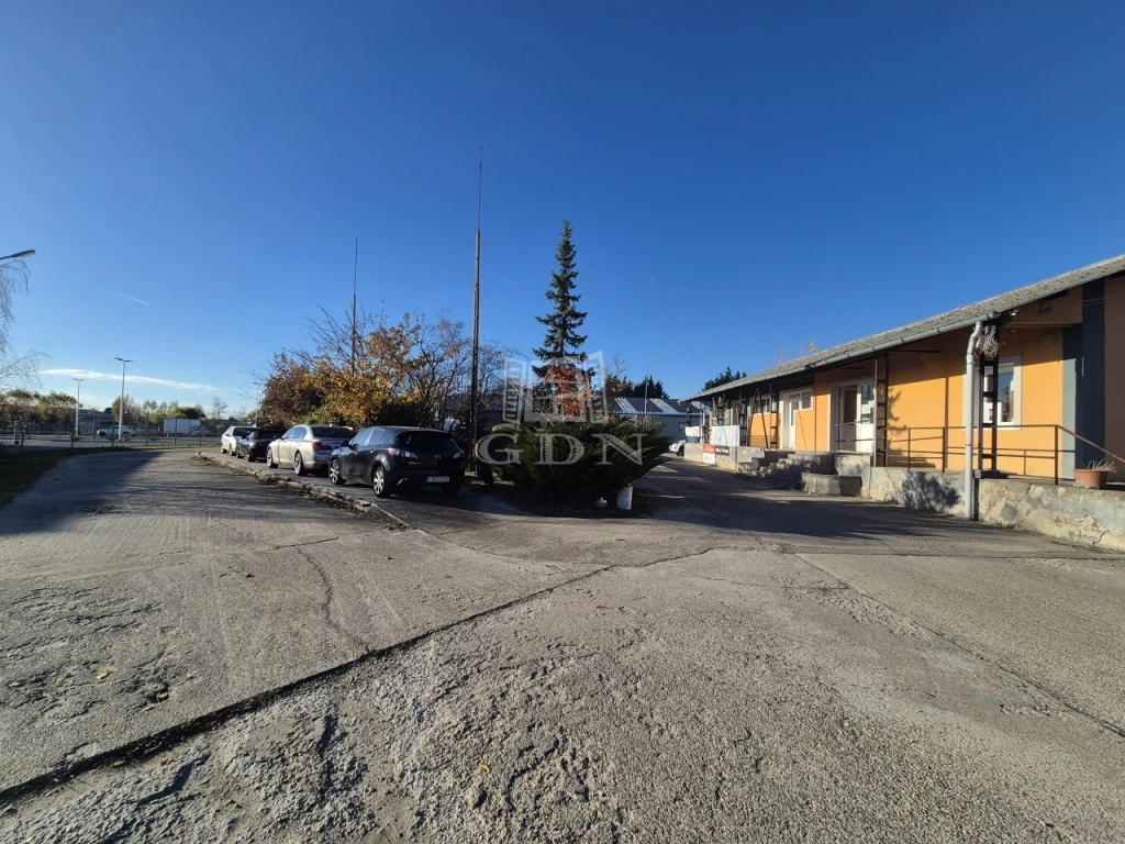 c3-1-name c2-73-name, Budapest XVII. kerület, központi elhelyezkedés