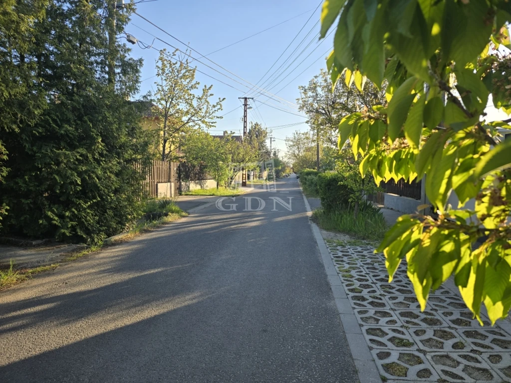 Eladó ikerház, Budapest XVII. kerület, Rákoscsaba-Újtelep, Rákoscsaba-Újtelepen ikerházfél