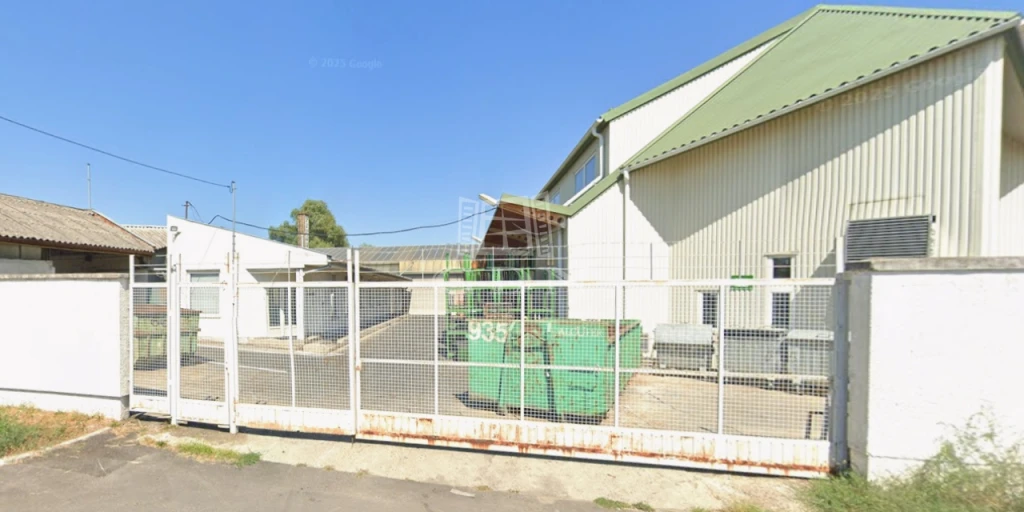 Eladó egyéb kereskedelmi-ipari, Budapest XV. kerület, Rákospalota, Aporháza utca