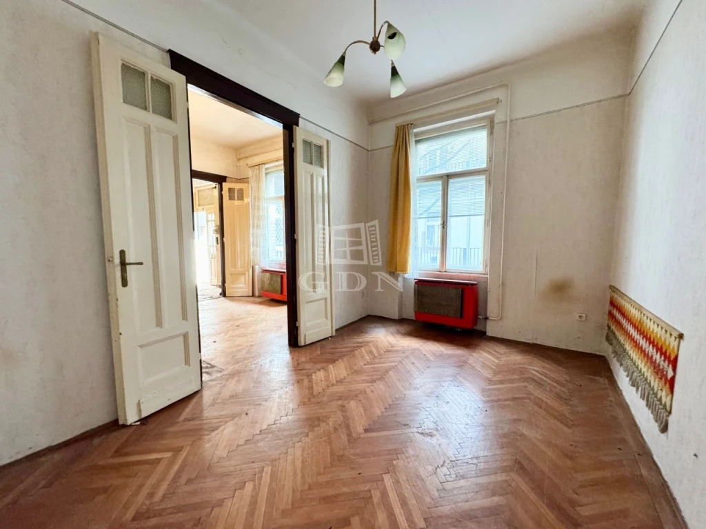 c3-1-name c2-19-name, Budapest XII. kerület, Krisztinaváros XII. ker., Greguss utca