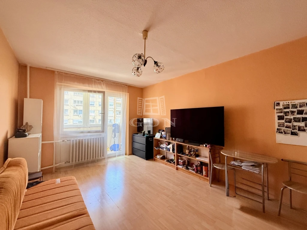 Eladó panellakás, Budapest III. kerület, Békásmegyer, Margitliget utca