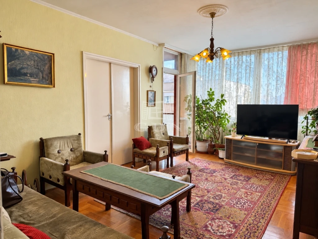 Eladó téglalakás, Budapest II. kerület, Víziváros II. ker, Horvát utca
