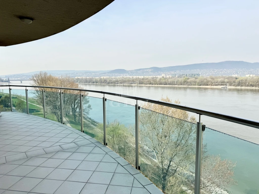 Eladó téglalakás, Budapest XIII. kerület, Vizafogó, Örökpanoráma a Marina parton!!