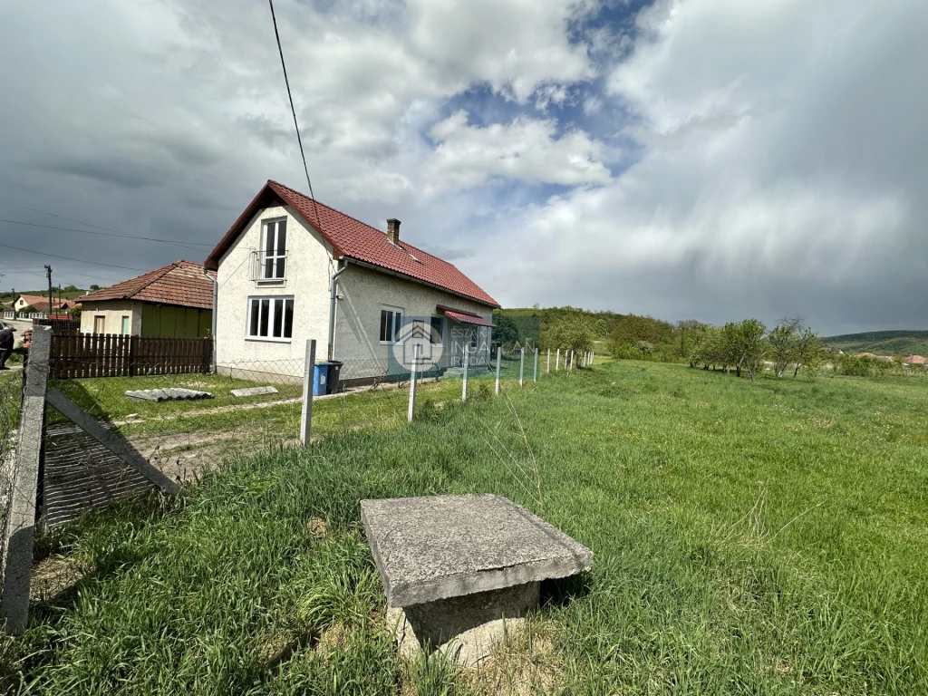 Eladó Ház, Felsőnyárád Malom utca 23.700.000 Ft