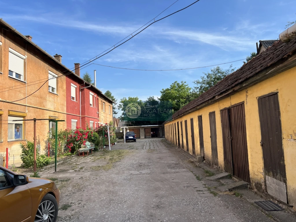 Eladó Lakás, Ormosbánya Bányász út 6.500.000 Ft