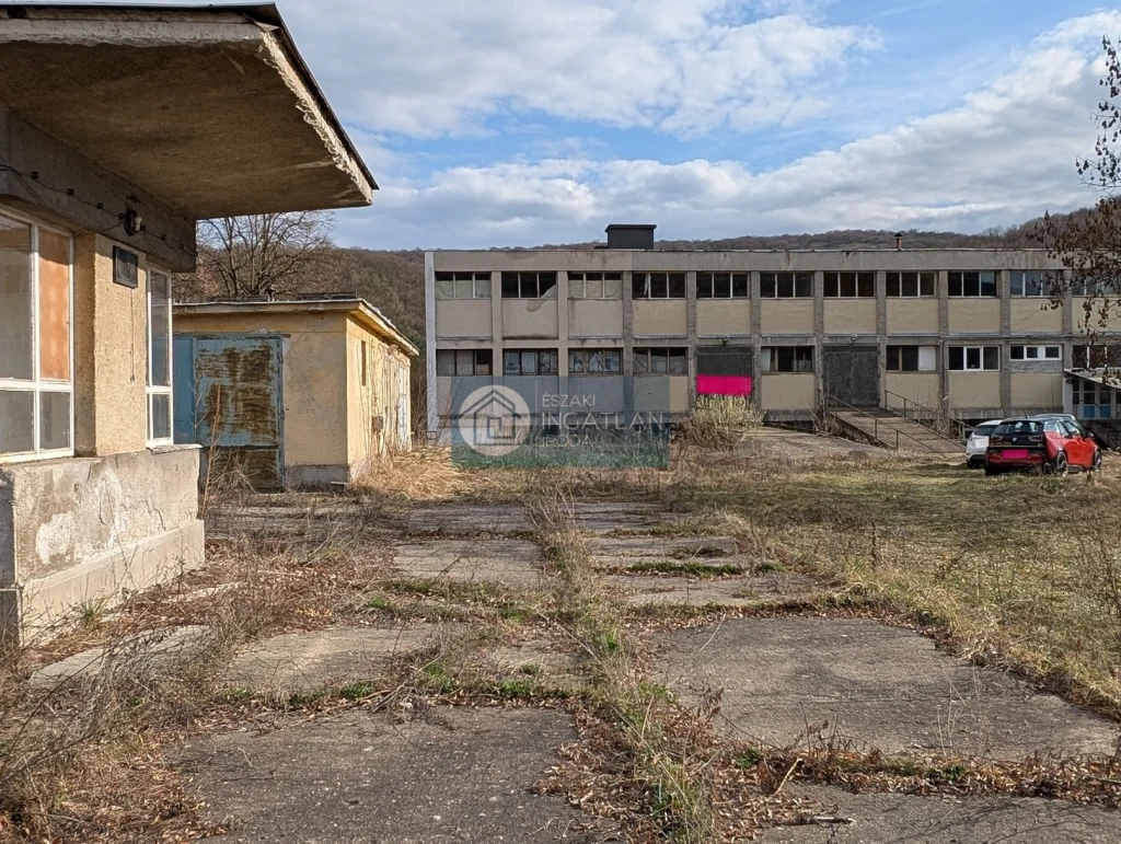 Eladó Ipari, Kazincbarcika Tardonai út 85.000.000 Ft