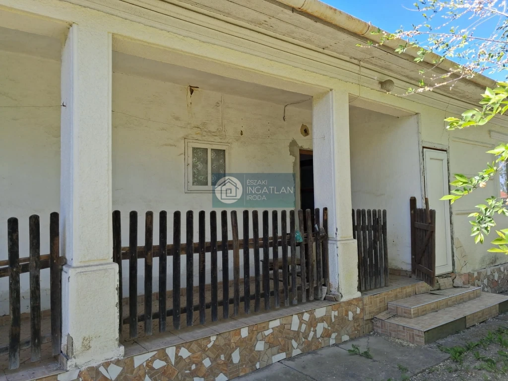 Eladó Ház, Tiszacsege Hunyadi út 12.500.000 Ft
