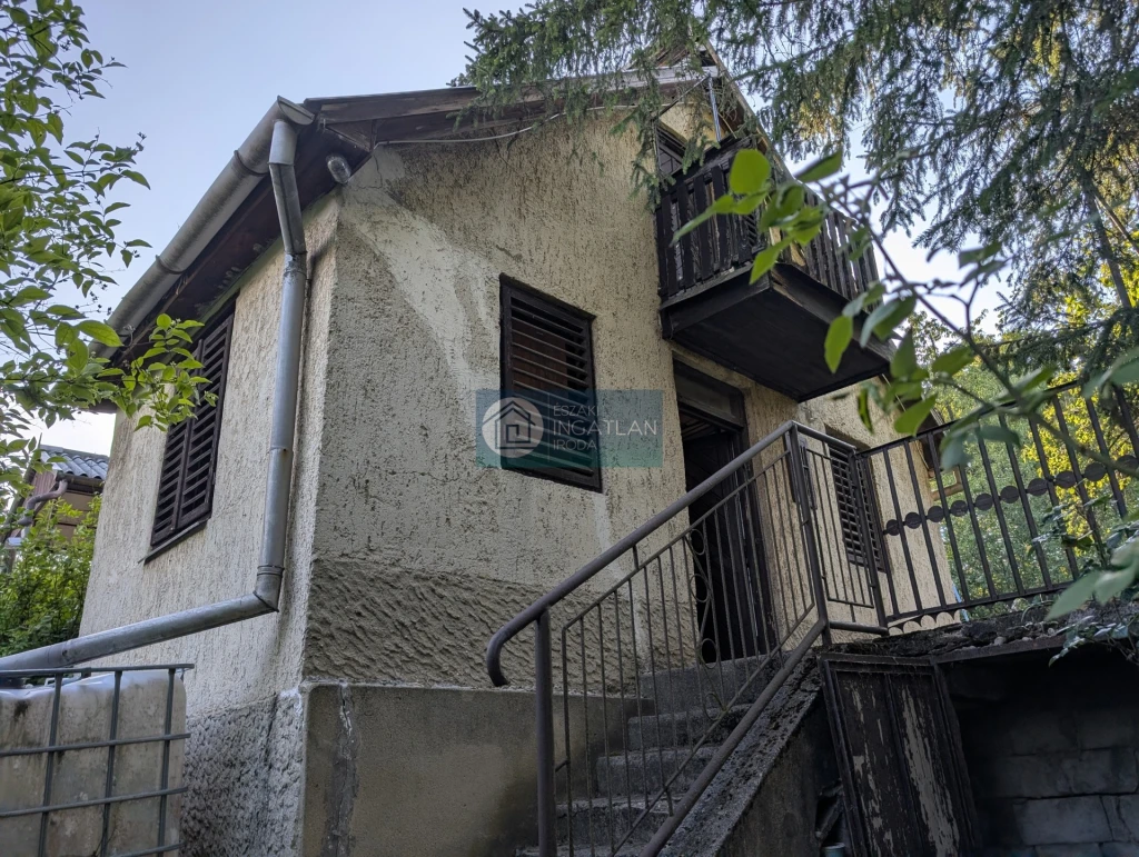 Eladó Nyaraló, Kazincbarcika Tardonai út 4.200.000 Ft