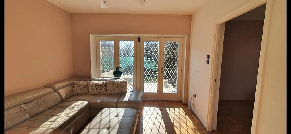 Eladó családi ház, Szentendre