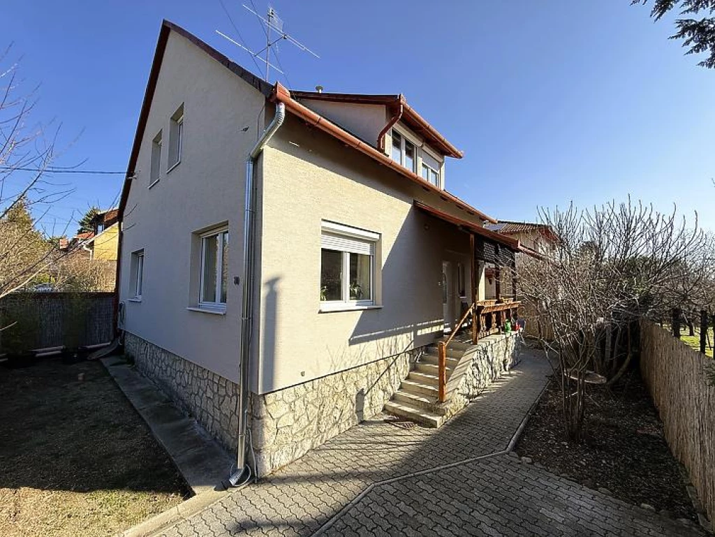 Eladó családi ház, Szentendre