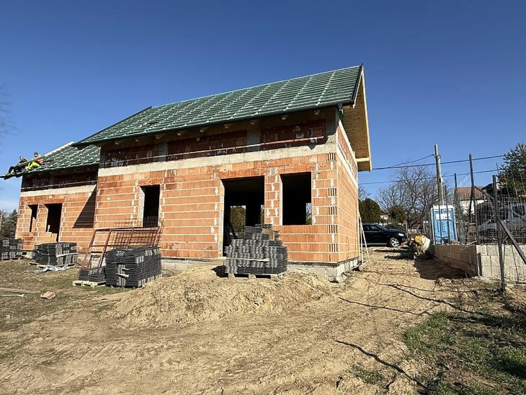 Eladó ikerház, Szentendre