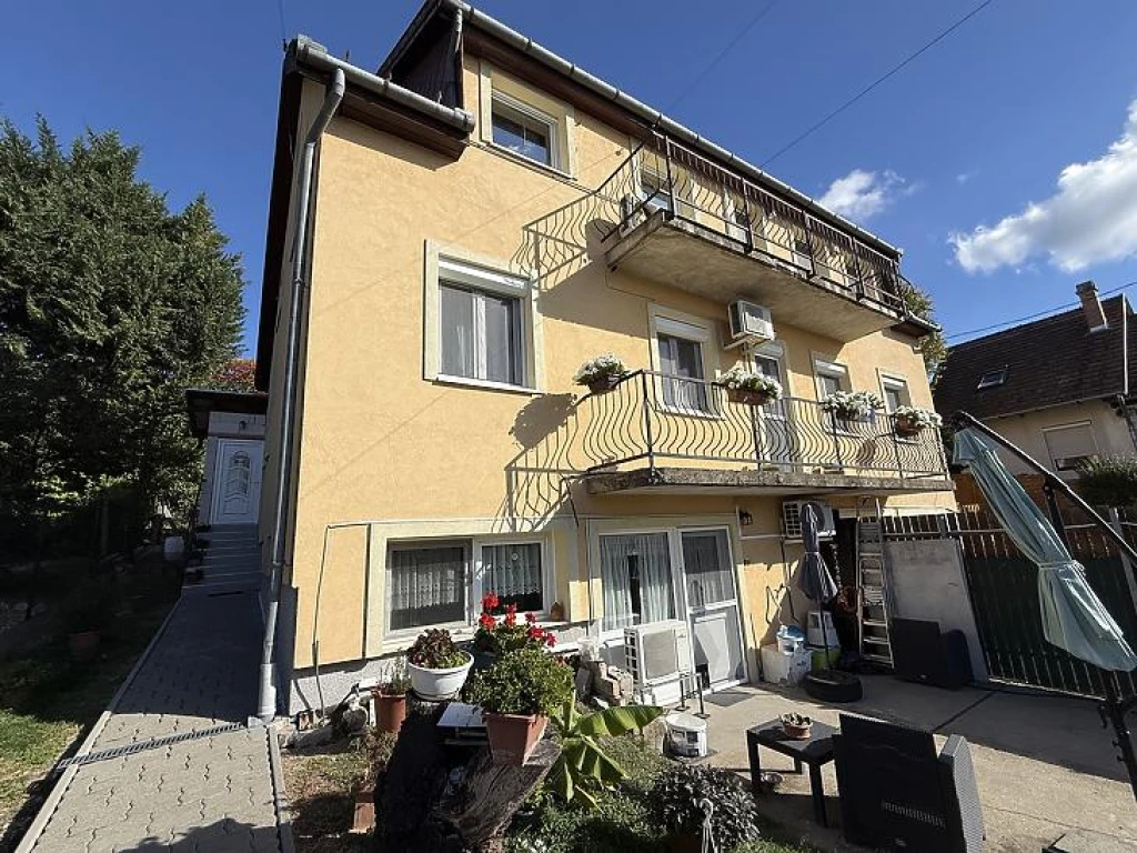 Eladó családi ház, Szentendre
