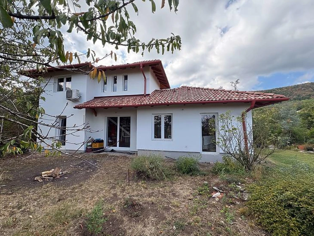 Eladó családi ház, Szentendre