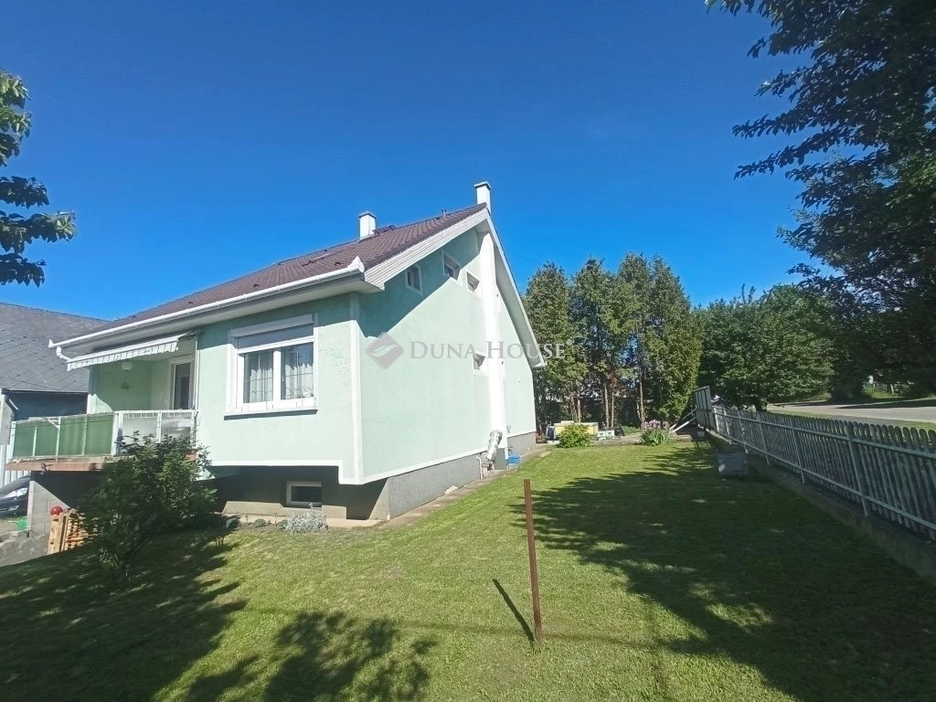 Eladó ház, Biatorbágy