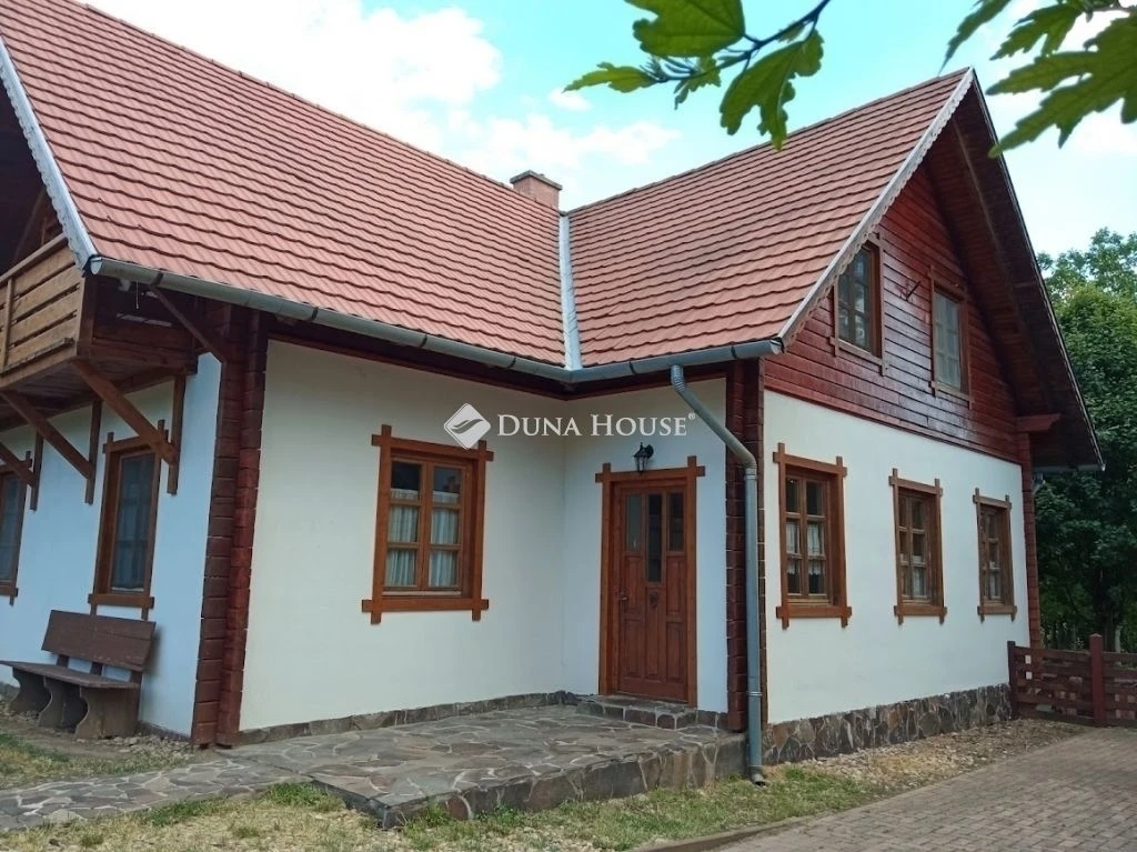 Eladó ház, Zsámbék