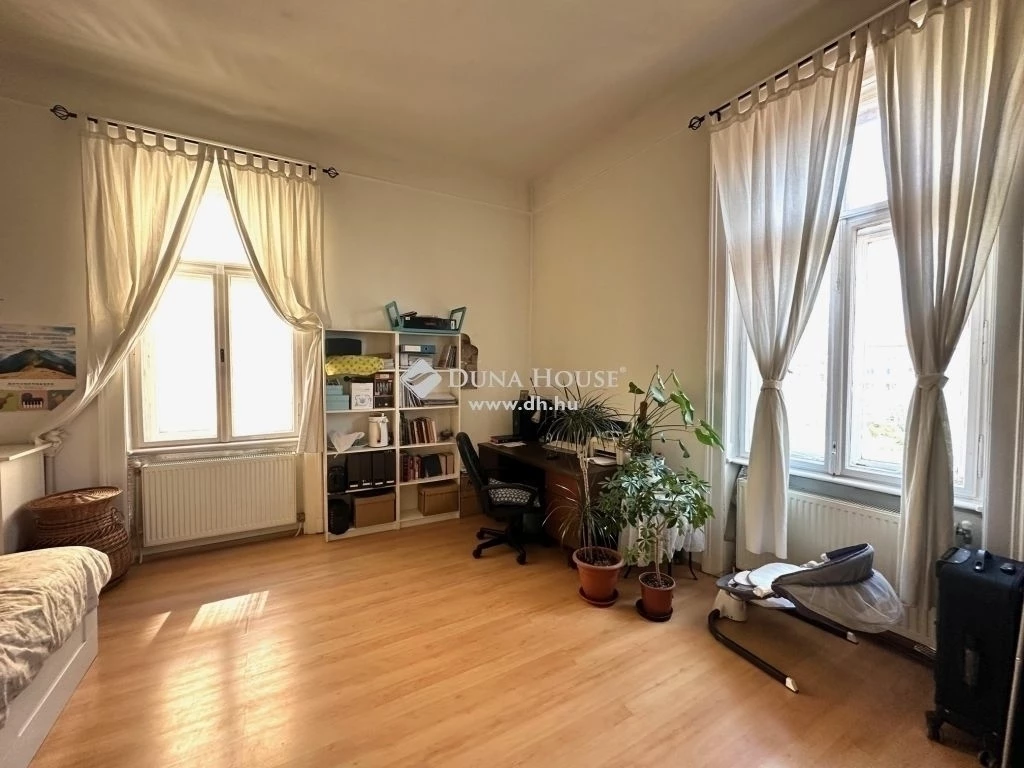 Eladó lakás, Budapest 8. ker.