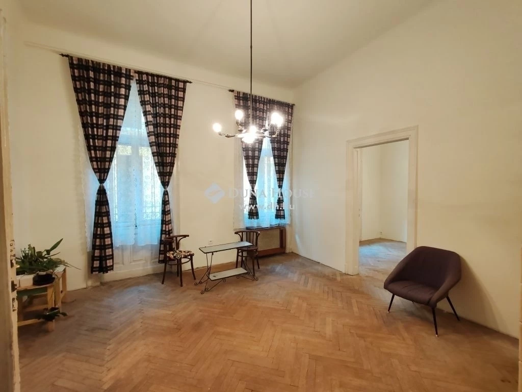 Eladó lakás, Budapest 6. ker.
