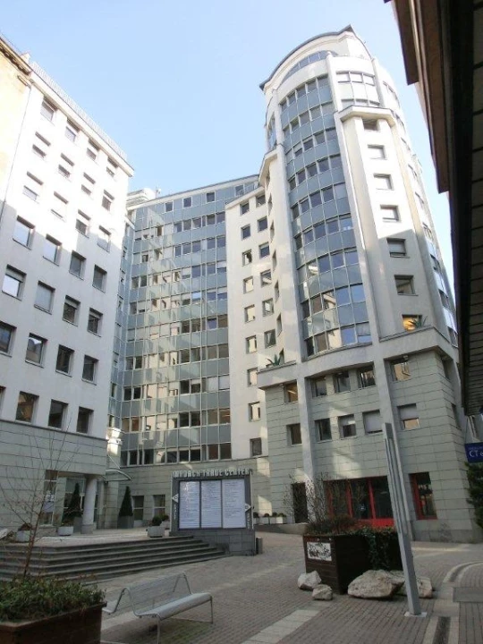Kiadó a, Budapest VII. kerület, Madách Imre út 13-14.