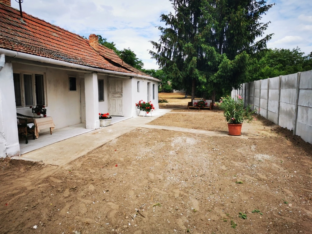 For sale house, Pilis, központ