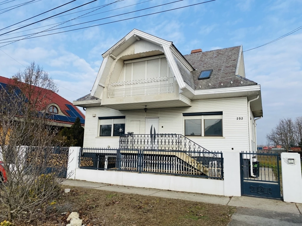 For sale house, Kakucs