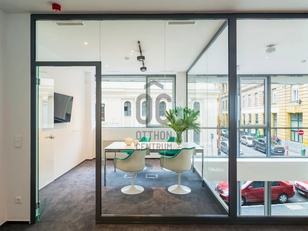 For rent office, office block, Budapest VIII. kerület, Csarnok negyed