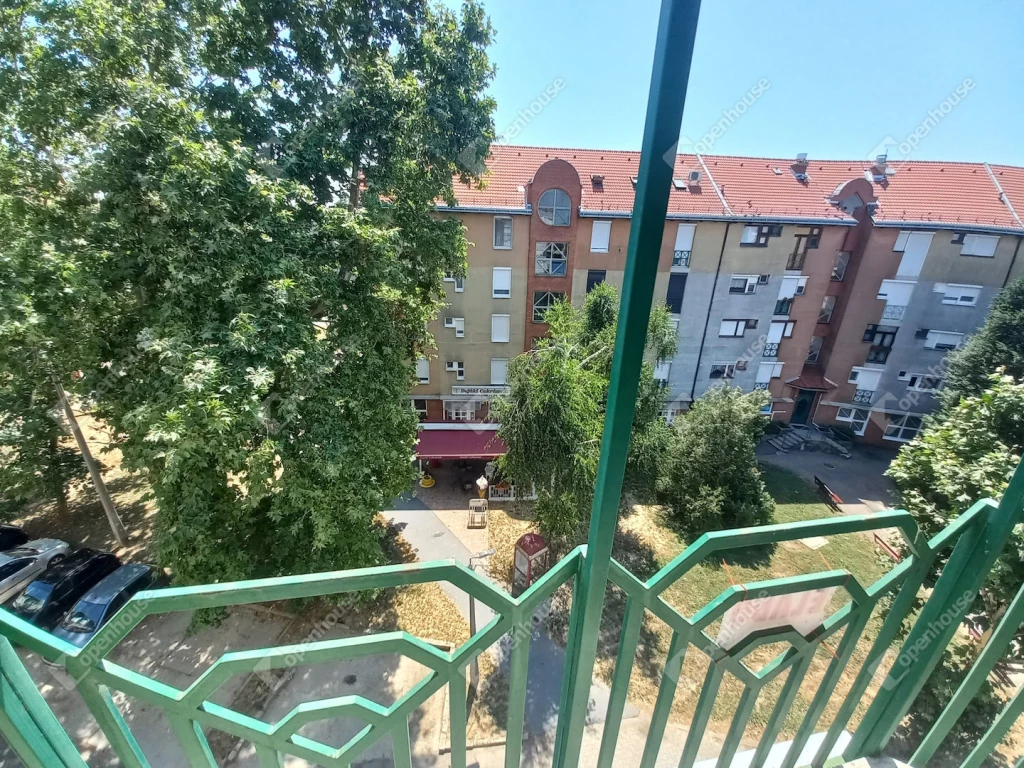 For sale brick flat, Dombóvár