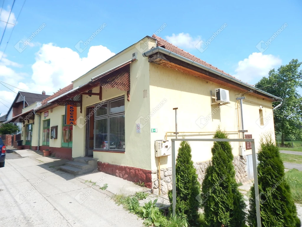 Szentgáloskéren Presszó és dohánybolt eladó.