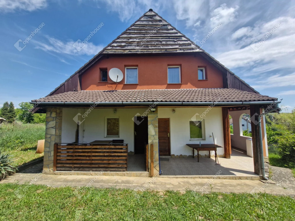 Okos befektetés, dupla hozam a Gyógyfürdő közelében Igalon.