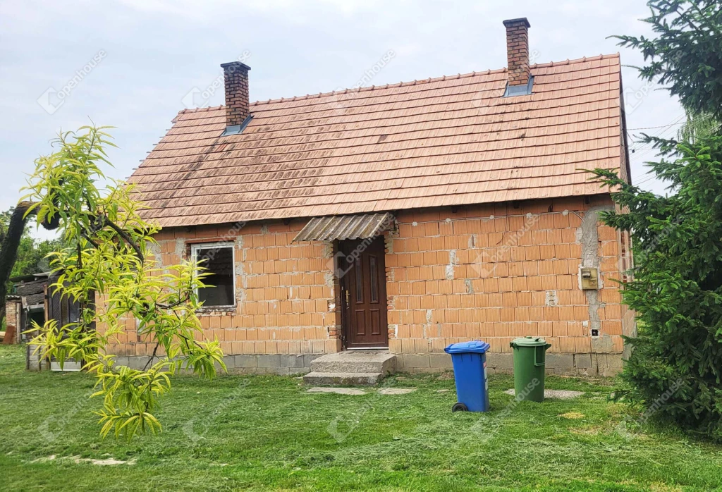 Nagyberki: Ahol a házból otthon, a kertből gazdaság válhat.