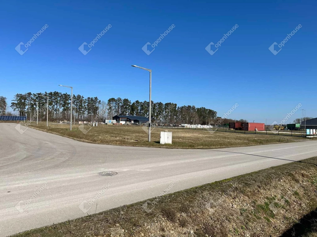 Ipari fejlesztési telek eladó Kaposmérő külterületén – kiemelt elhelyezkedéssel