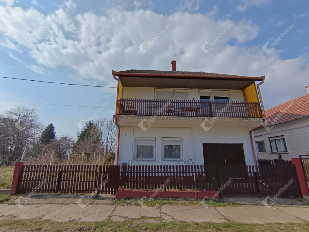 c3-1-name c2-1-name, Berzence