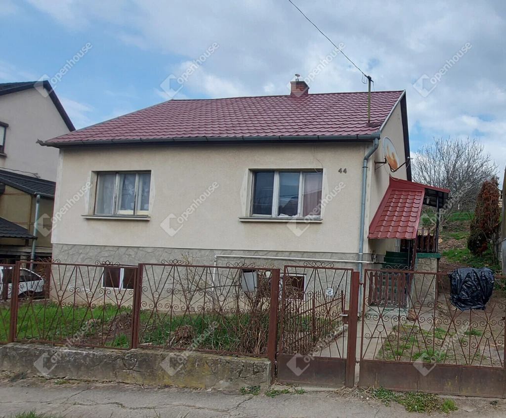 c3-1-name c2-1-name, Kaposvár