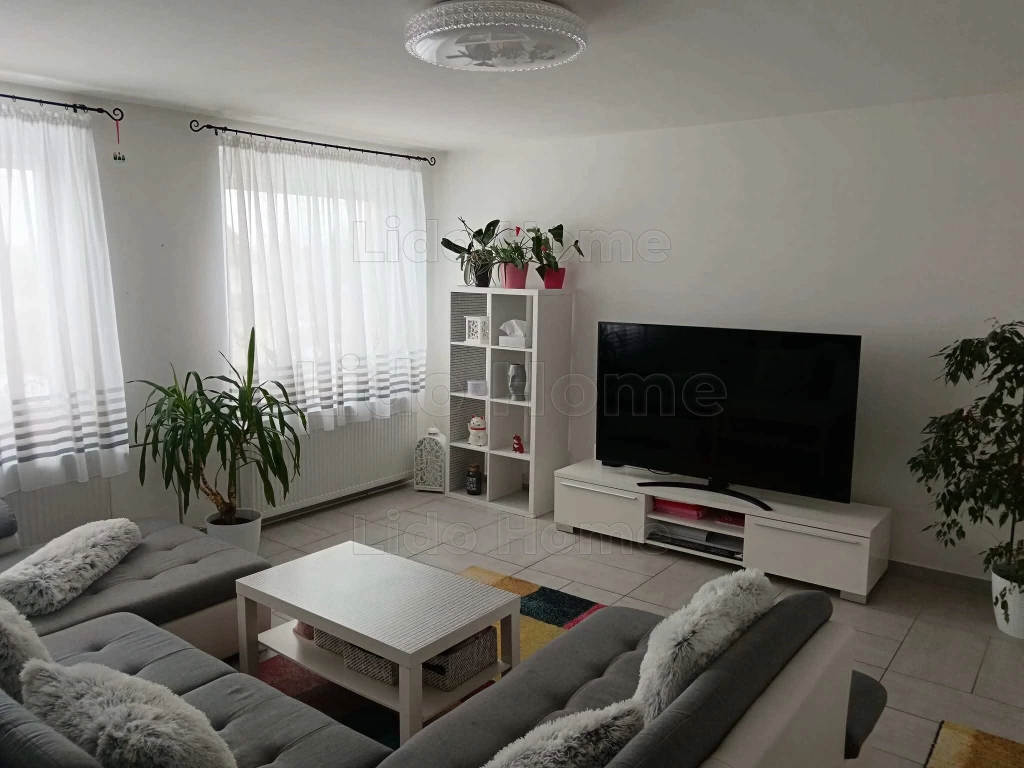 Eladó kiváló állapotú családi ház Garaboncon!