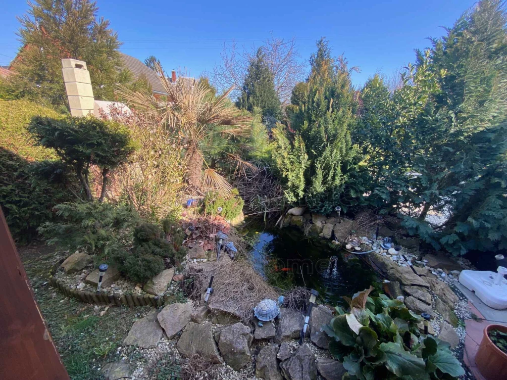 ELADÓ egy igényesen felújított családi ház Gelsén ( Nagykanizsától 12 km-re, Zalakarostól 24 km-re) kiváló adottságokkal