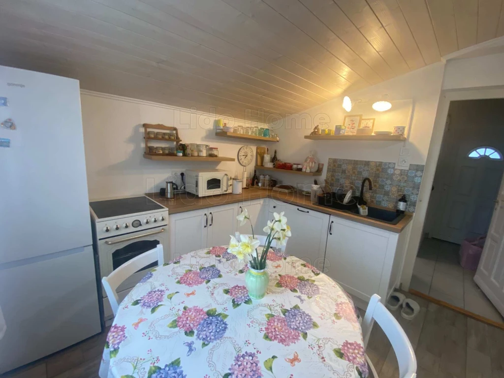 Eladó Nagykanizsa vonzáskörzetében, CSAPIN ( Zalakaros közelében )egy jelenleg is működő felújított, vintage hangulatú vendégház