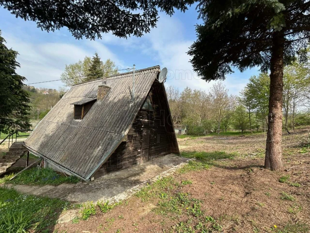 c3-1-name c2-63-name, Homokkomárom