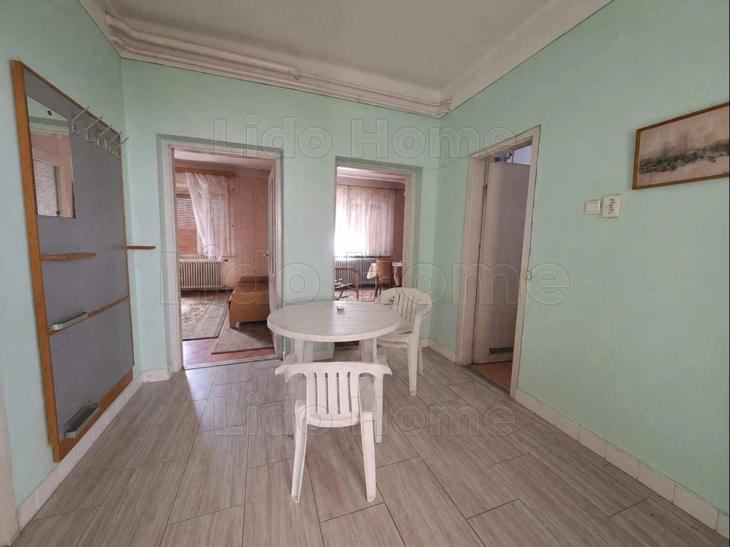 Eladó Aésórajki családi ház