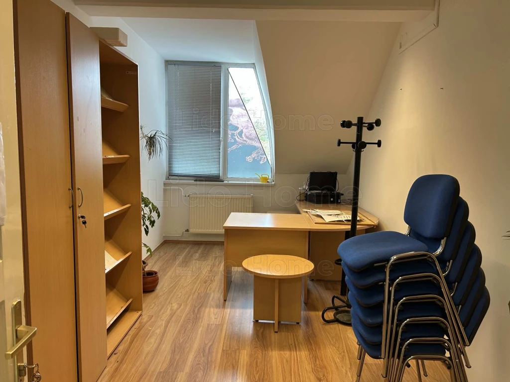 NAGYKANIZSÁN kiadó egy kiváló adottságokkal rendelkező 20 m2-es iroda