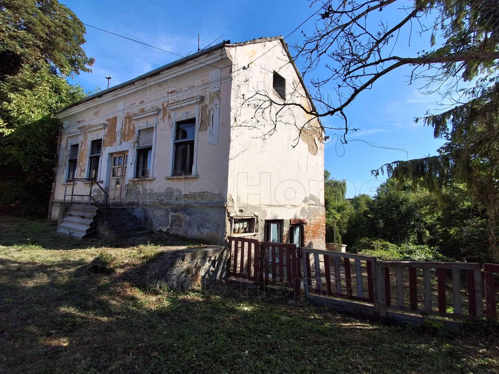 Eladó felújítandó családi ház Csurgón
