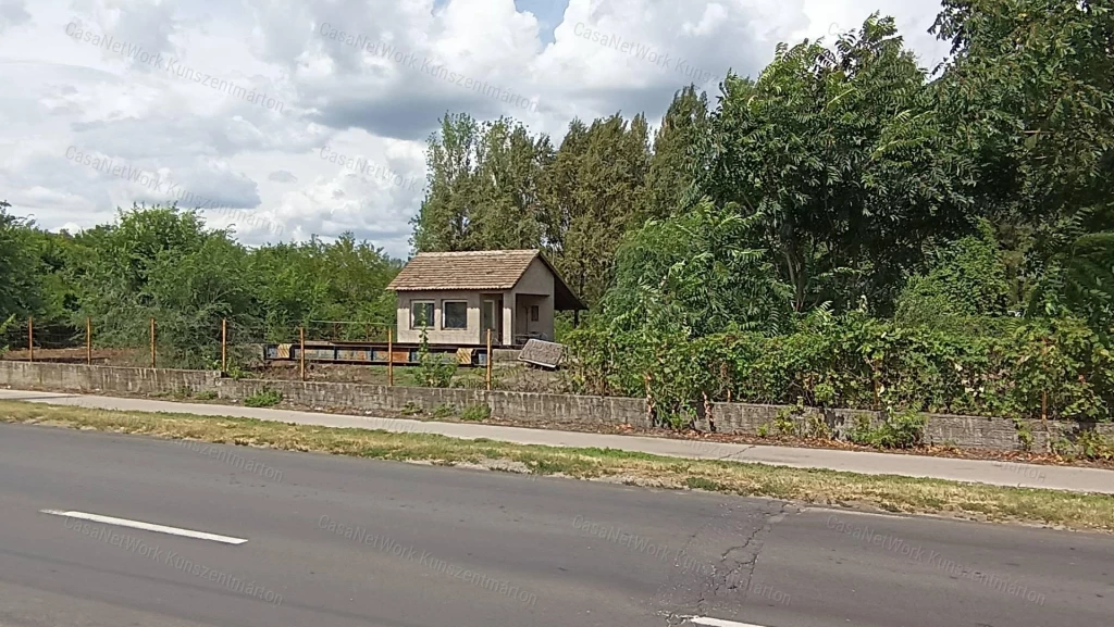 For sale building plot, Cserkeszőlő